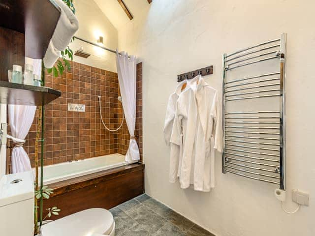 Bathroom | Lantern Cottage, Ravenscar, near Whitby