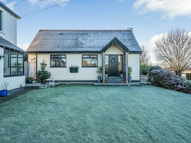 Exterior | Ferndale Bungalow, Hambleton, near Poulton-le-Fylde