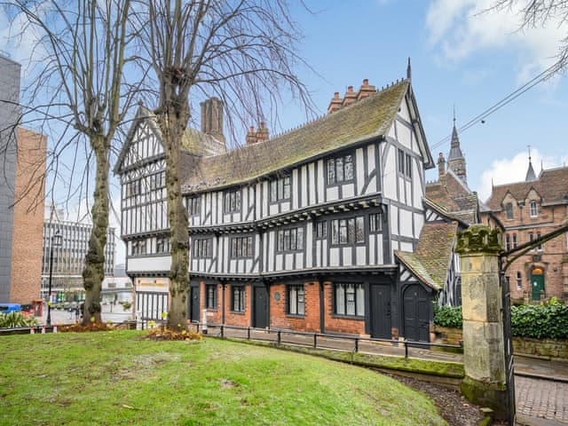 Exterior | Priory Cottages, Coventry