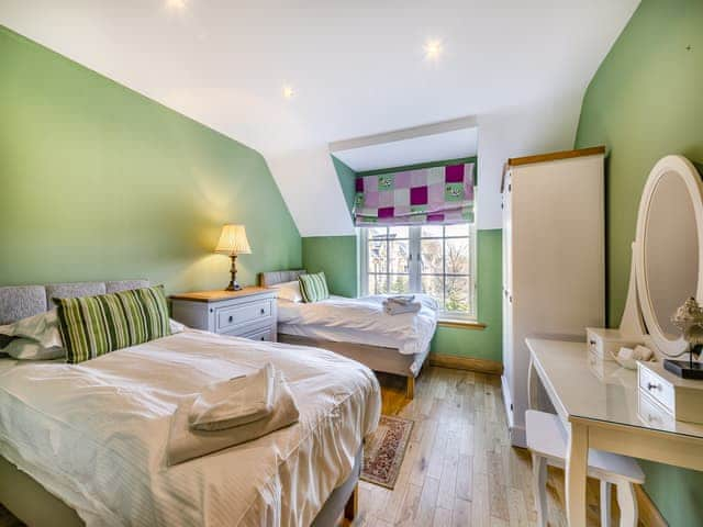 Twin bedroom | The Milking Parlour - Ellingham Cottages, Ellingham