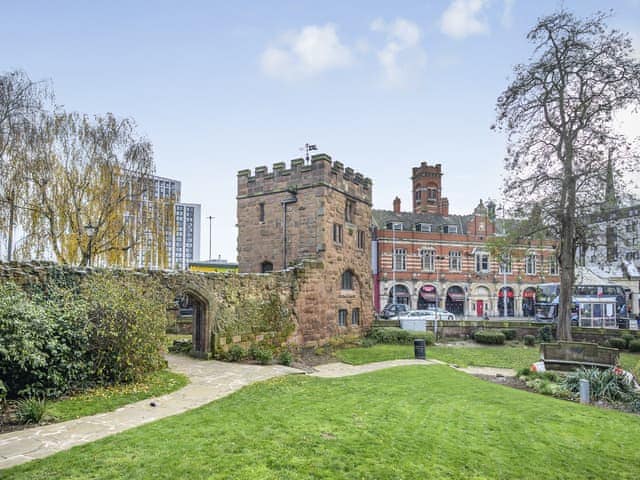 Exterior | Swanswell Gate - The Gatehouses, Coventry