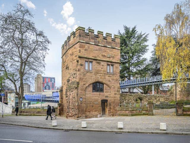 Exterior | Swanswell Gate - The Gatehouses, Coventry