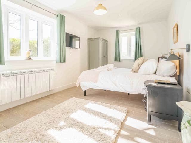 Double bedroom | The Roost - Fletland Holiday Hamlet , Baston, near Stamford