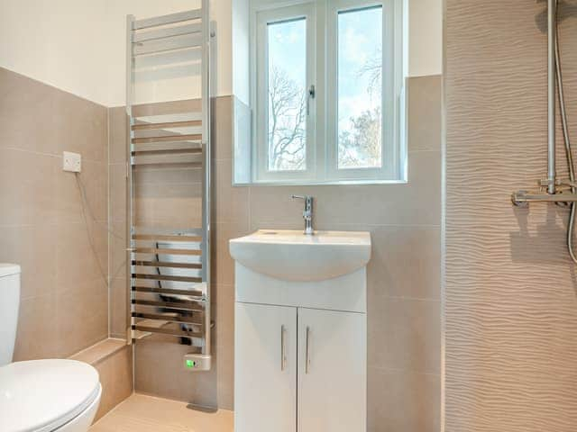 En-suite | The Holt - Fletland Mill Cottages, Baston, near Stamford