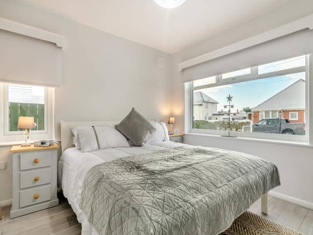 Double bedroom with Superking Bed | Roslyn, Hornsea