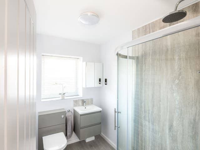 Shower room | Seascape, Sheringham