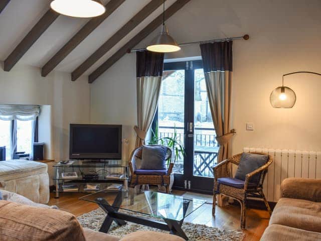 Living area | Sowerberry - Alston Art Apartments , Alston