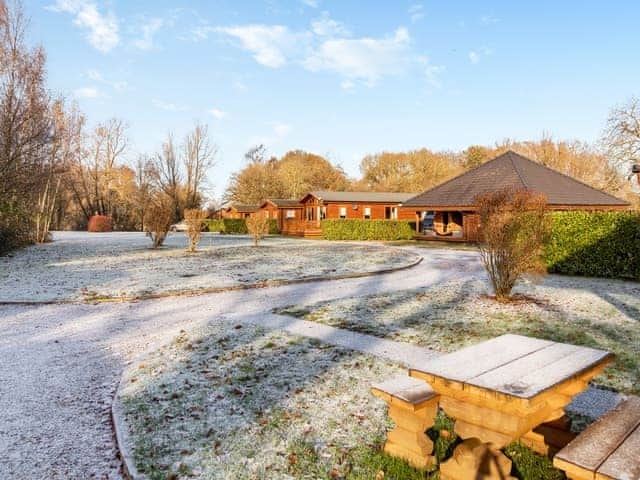 Garden and grounds | Grebe Lodge (Lodge 6), Frettenham