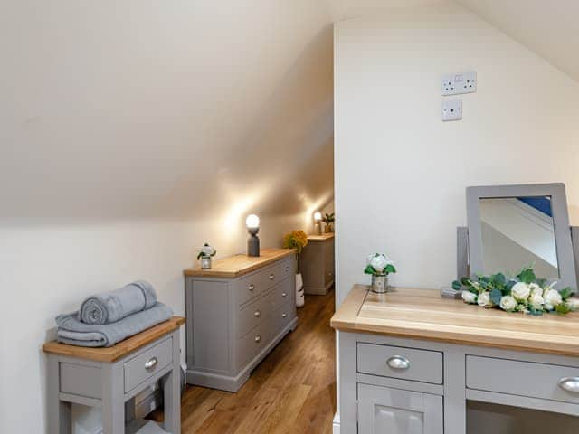 Twin bedroom | Two Chainbridge Barns - Chainbridge Barns, Skegness