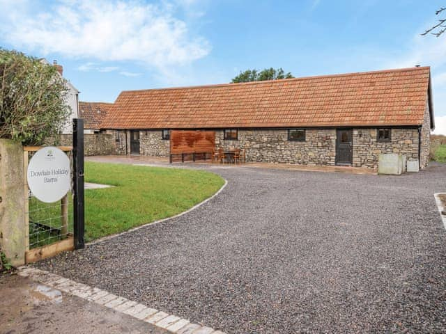 Exterior | Russet - Dowlais Farm Holidays, Clevedon