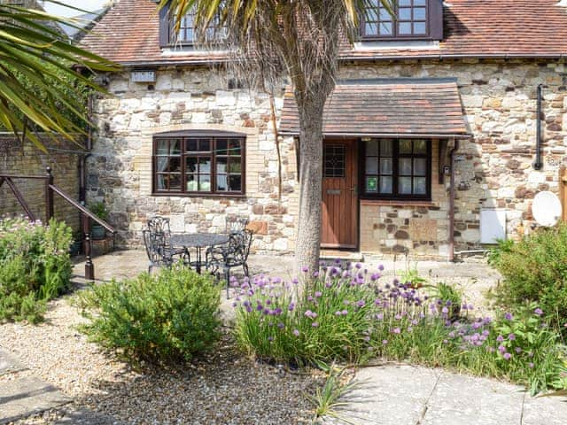 Exterior | The Granary, Brighstone