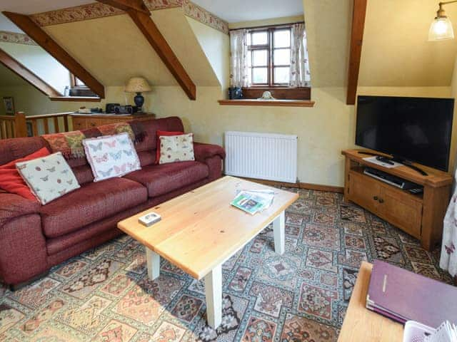 Living area | The Granary, Brighstone