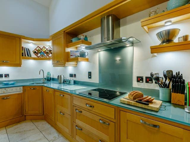 Kitchen | Bayside Cottage - Bayside and Puffin Holidays, Bamburgh