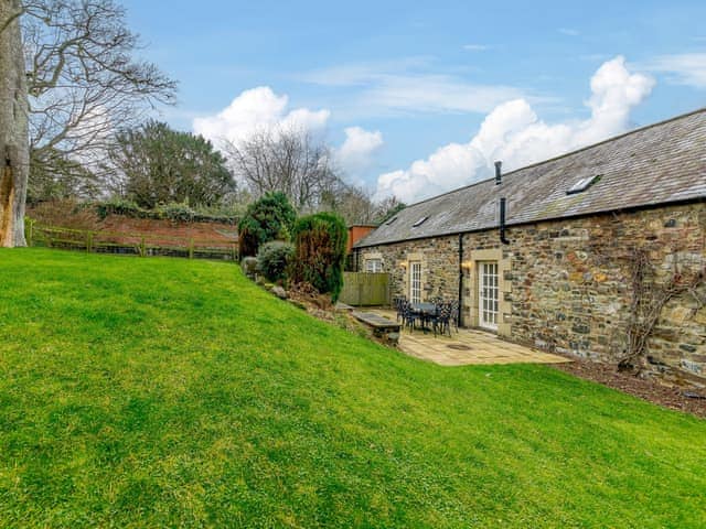 Garden | Bayside Cottage - Bayside and Puffin Holidays, Bamburgh