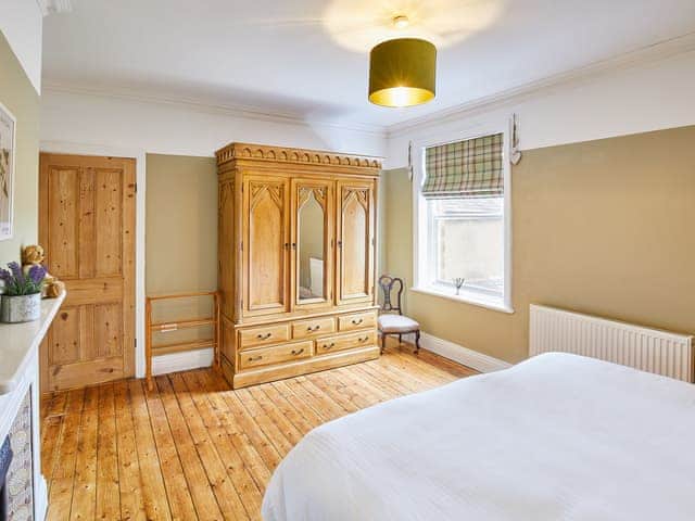 Double bedroom | Oakwood, Sleights, near Whitby