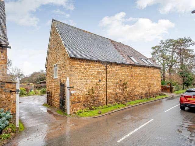 Exterior | Dassett View, Fenny Compton