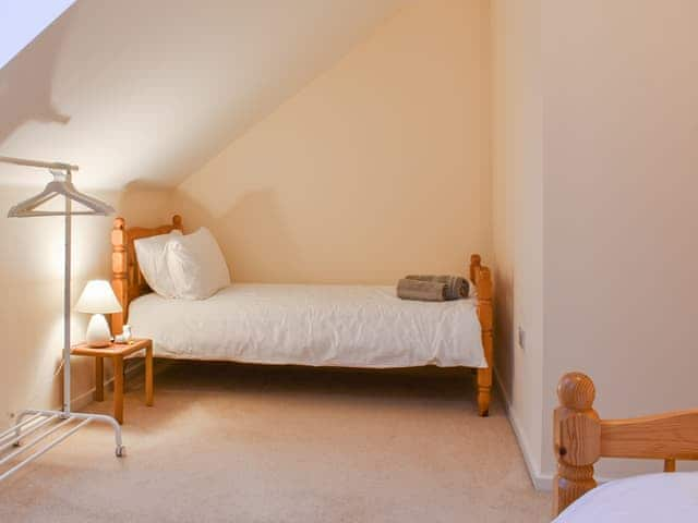 Twin bedroom | The Retreat, Whitby