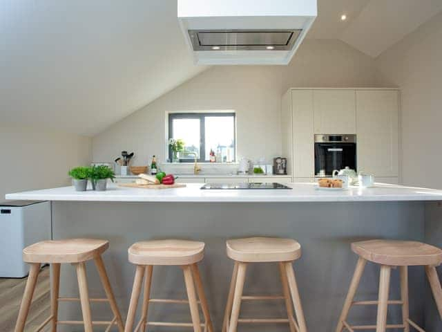 Kitchen area | Rosefern, Tintagel