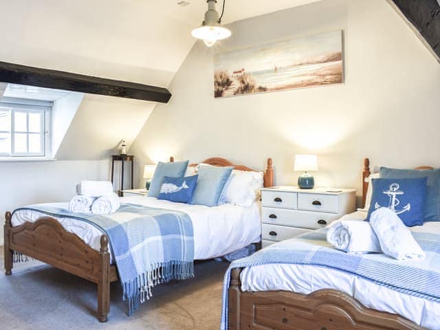 Family bedroom | Sea Dog Cottage - White Horse Yard Cottages, Whitby