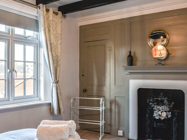 Double bedroom | Sea Dog Cottage - White Horse Yard Cottages, Whitby