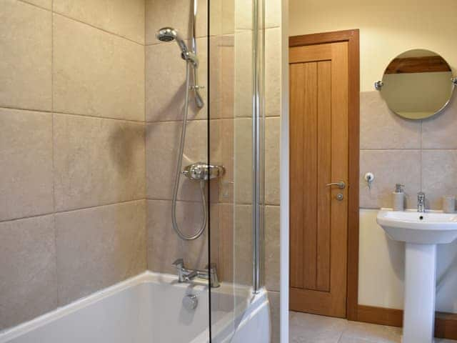 Bathroom | Red BarnPippa&rsquo;s Cottage, Greystoke, near Penrith