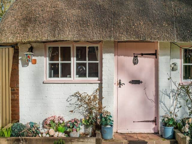 Exterior | Brittons Hill Cottage, Kenardington, near Ashford