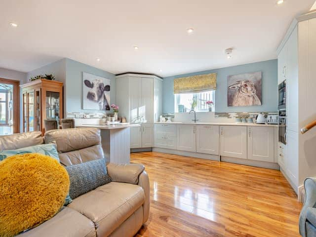 Kitchen/diner | Brittons Hill Cottage, Kenardington, near Ashford