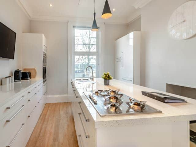 Kitchen | Waimea House, Scarborough