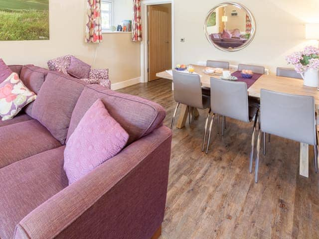 Open-aspect lounge diner | Oak Cottage - Ash and Oak Cottages, near Rothbury