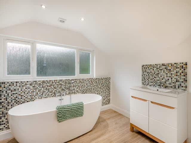 Bathroom | Cedar Lodge, Overstrand