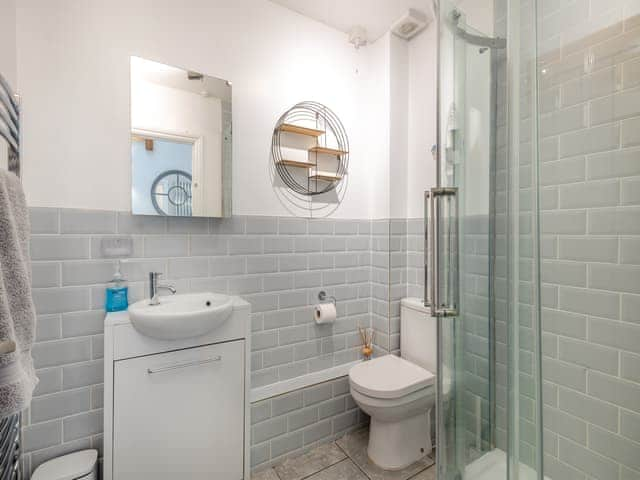 Shower room | Cedar Lodge, Overstrand