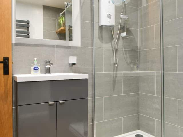 Shower room | Bumble Cottage, Cockermouth