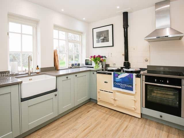 Kitchen/diner | Canonteign Cottage, Christow