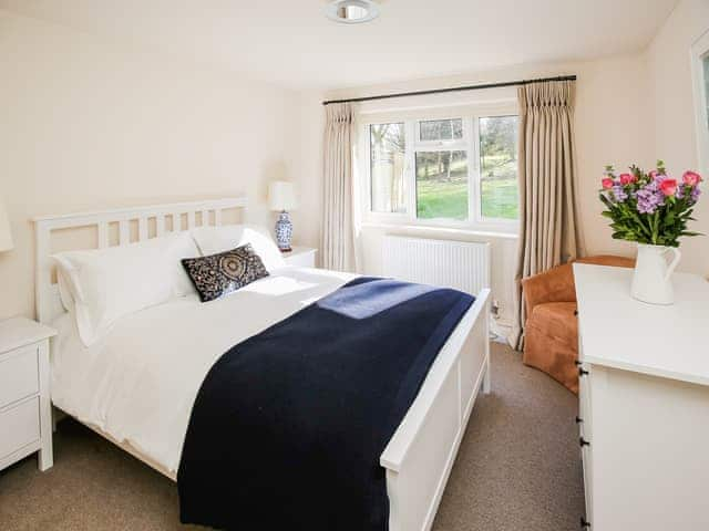 Double bedroom | Canonteign Cottage, Christow