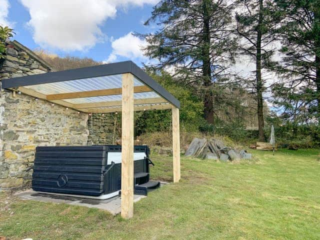 Hot tub | Souterstead, Torver, near Coniston