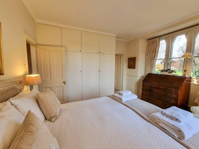 Double bedroom | The Victorian Lodge - Victorian Hideaways, Windsor