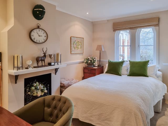 Double bedroom | The Victorian Lodge - Victorian Hideaways, Windsor