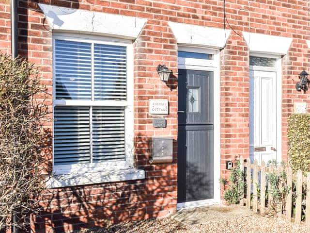 Exterior | Fuchsia Cottage, Sea Palling