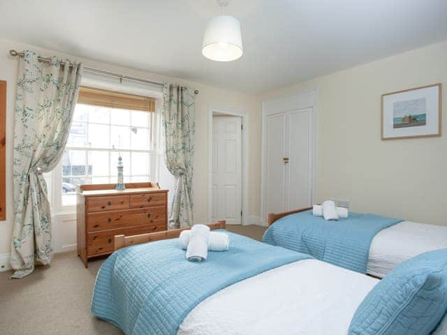 Twin bedroom | Seagrass, Ilfracombe