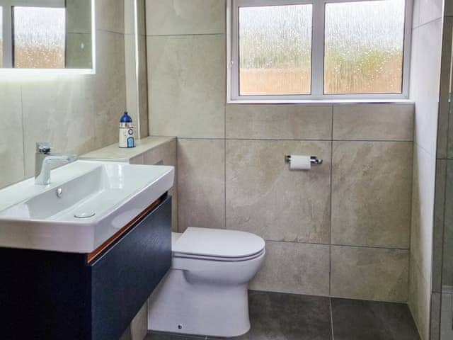 Shower room | Sea View Lodge, Rousdon, near Lyme Regis