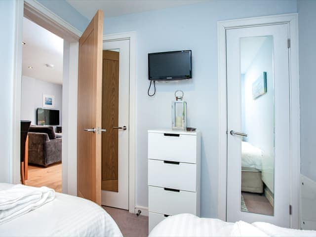 Twin bedroom | Lapwing 1, Brixham