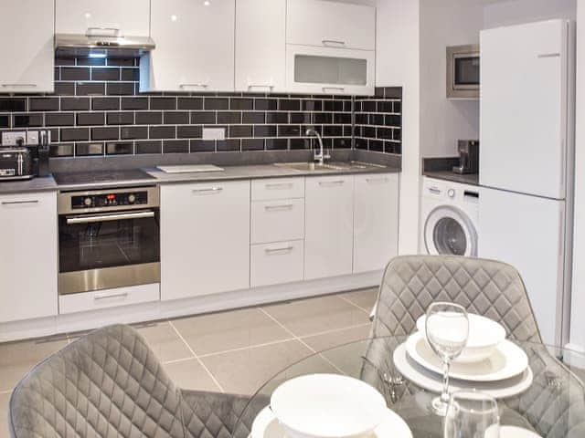 Kitchen/diner | The Farmhouse - Coastal Apartments, Winterton-on-Sea