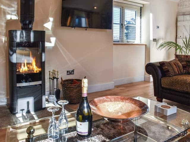 Living room | Skylarks&rsquo; Nest - Manor Farm Barns, Witton, near Happisburgh