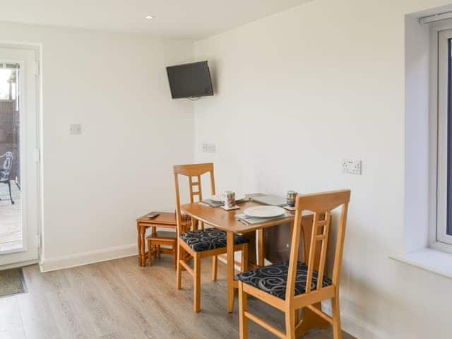 Dining Area | Willow Tree Farm, Mablethorpe