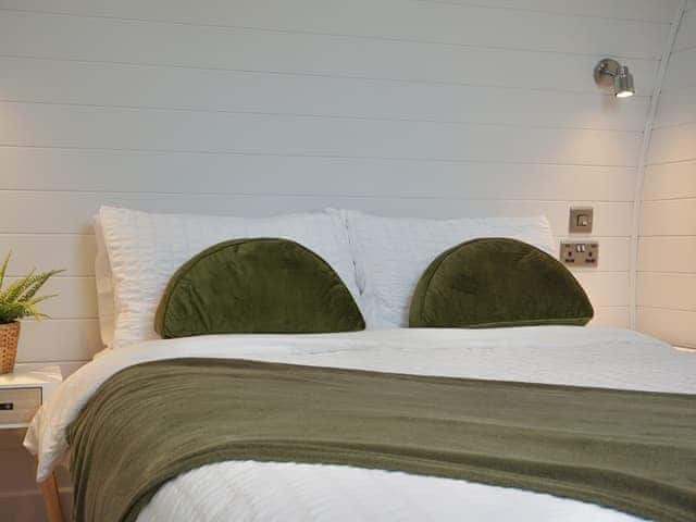 Double bedroom | Stiperstones Lodge - Eastridge Glamping, Habberley