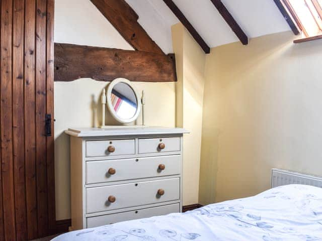 Double bedroom | Brookside Cottage - Bilston Brook Farm, Litchfield, near Stafford