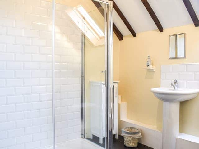 Shower room | Brookside Cottage - Bilston Brook Farm, Litchfield, near Stafford