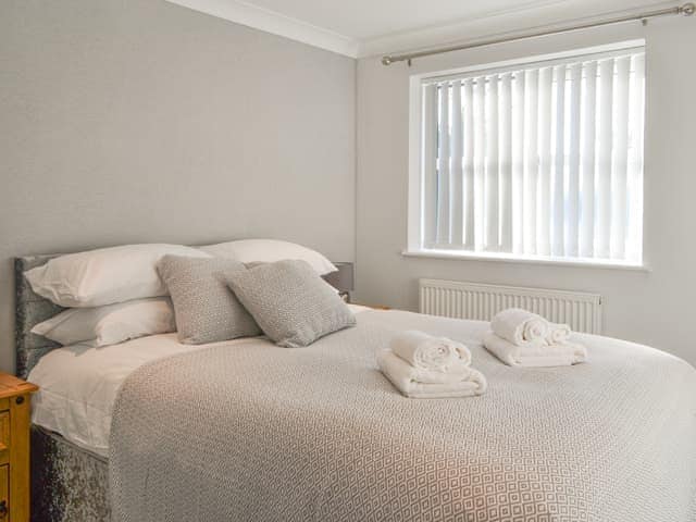 Double bedroom | Carolina Cottage - Colorado Cottages, Wilberfoss