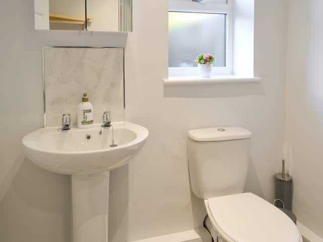 Shower room | Carolina Cottage - Colorado Cottages, Wilberfoss