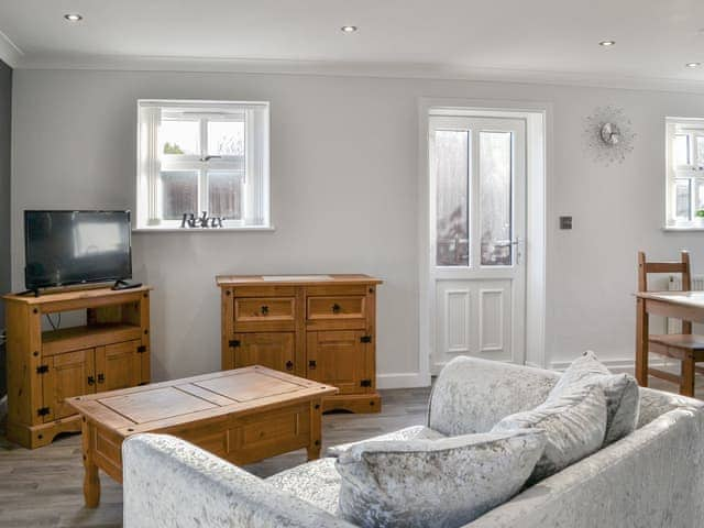 Living area | California Cottage - Colorado Cottages, Wilberfoss